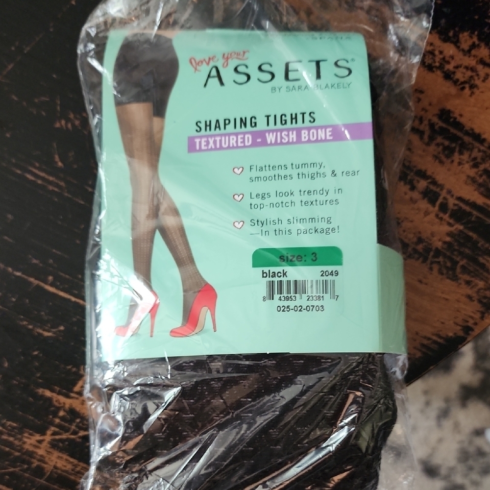 SPANX Assets by Sara Blakely Shaping Tights Women's 3 Black Textured Wish Bone